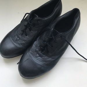 Bloch Black Tap Shoes 5 1/2